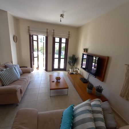 Helios Heights Spirits, Aphrodite Hills Golf Resort Куклія Екстер'єр фото