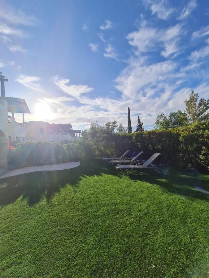 Helios Heights Spirits, Aphrodite Hills Golf Resort Куклія Екстер'єр фото